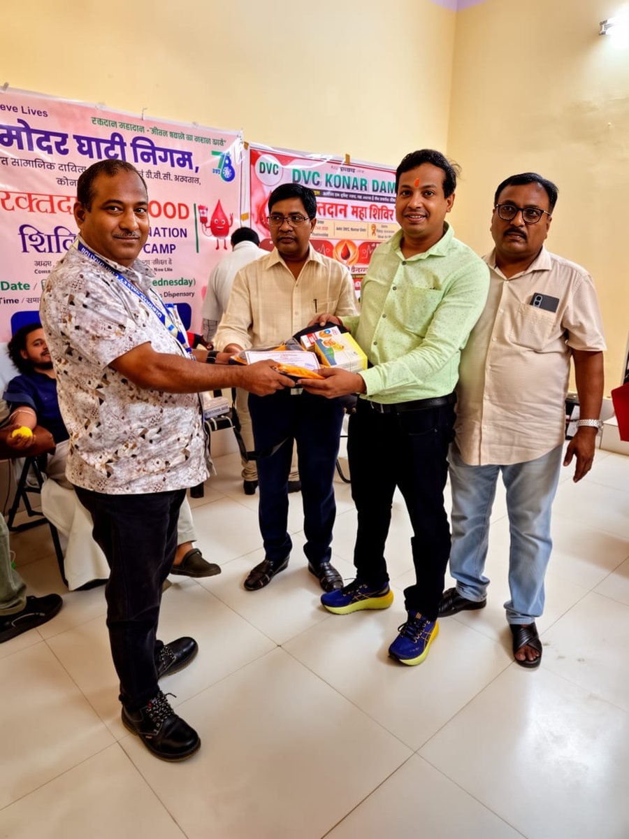 सम्मानित किए गए स्वैच्छिक रक्तदाता