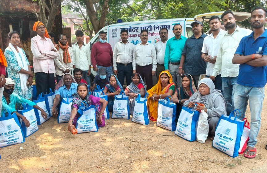 विष्णुगढ़ CHC में टीबी रोगियों को पोषण किट का वितरण